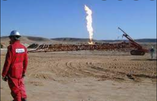Hydrocarbures : la Sonatrach annonce la découverte d’un important gisement de gaz à Hassi R’Mel