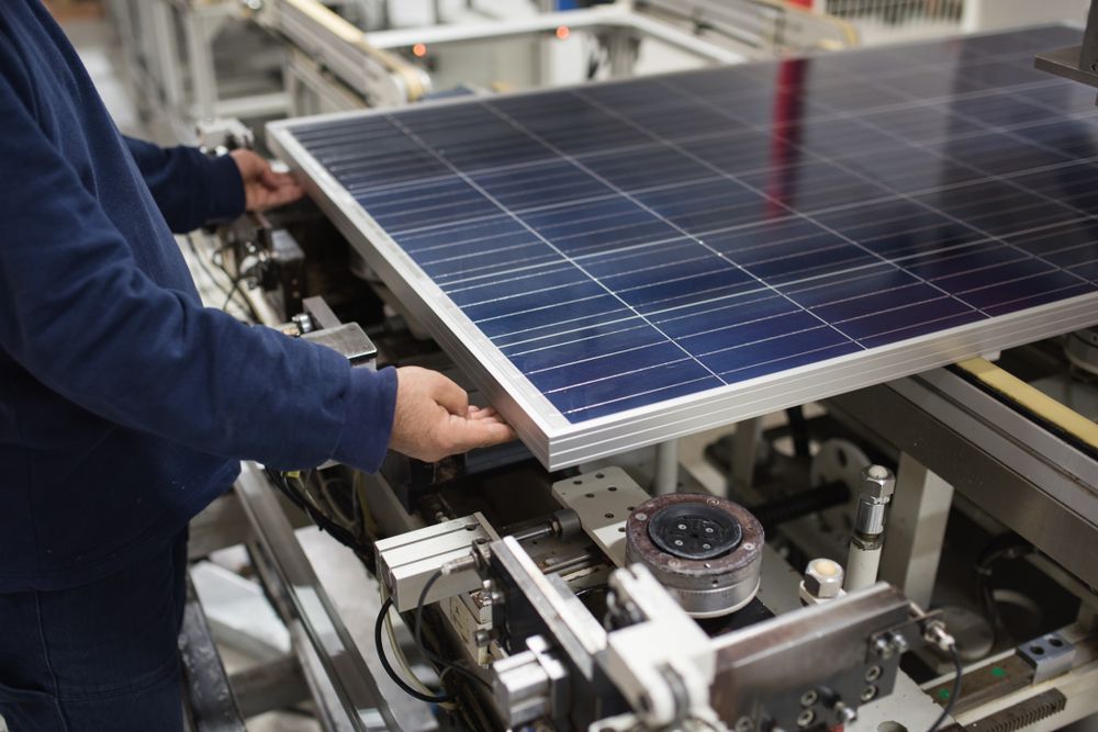 Projet Solar 1000 MW : une usine de panneaux solaires a été inaugurée à Ouargla