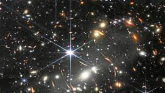 Astronomie : la Nasa dévoile l’image la plus profonde de l’univers jamais prise (vidéo)