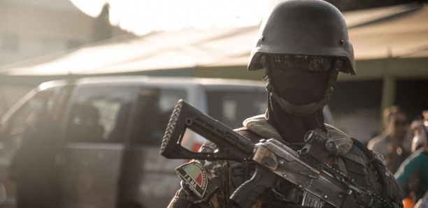 Mali : les autorités annoncent l’arrestation de 49 «mercenaires» ivoiriens