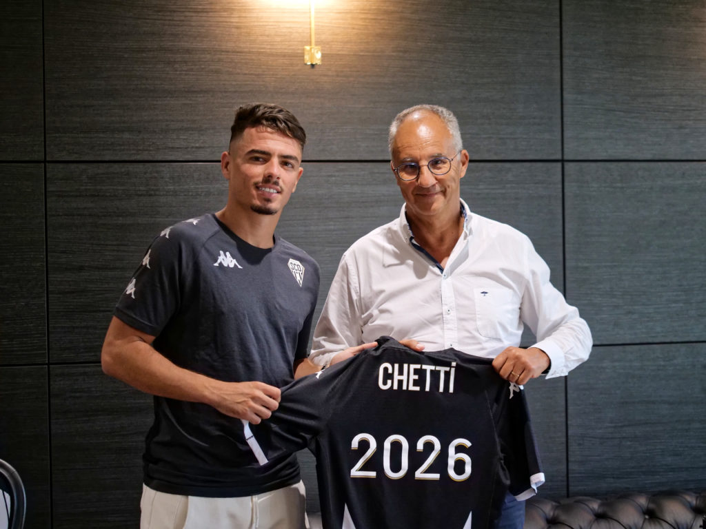 Transfert d’Ilyes Chetti à Angers : l’ES Tunis va saisir la FIFA