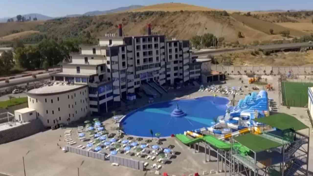 Après le décès d’une fillette : la Gendarmerie nationale ferme un parc aquatique à Tizi Ouzou
