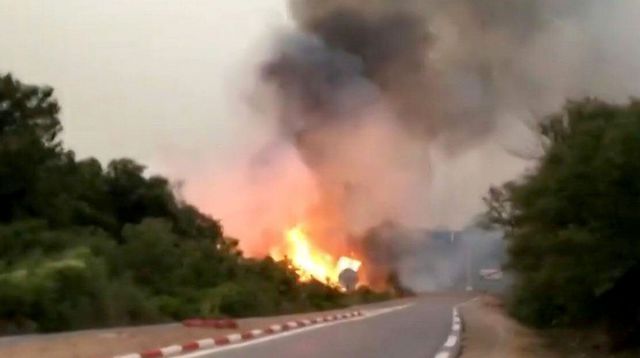 Wilayas de l’est du pays : plusieurs routes fermées en raison des incendies