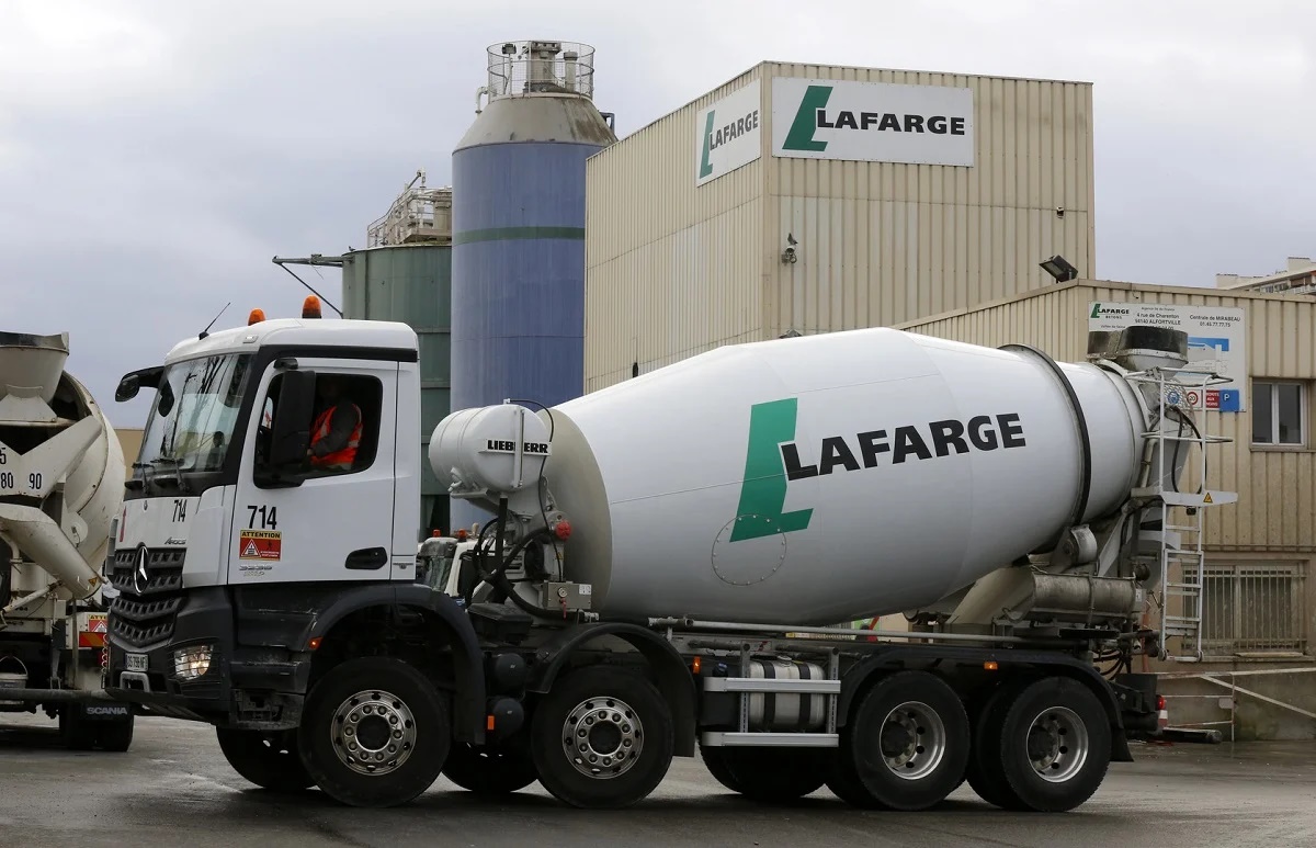 Lafarge Algérie signe une convention avec le CNTPP