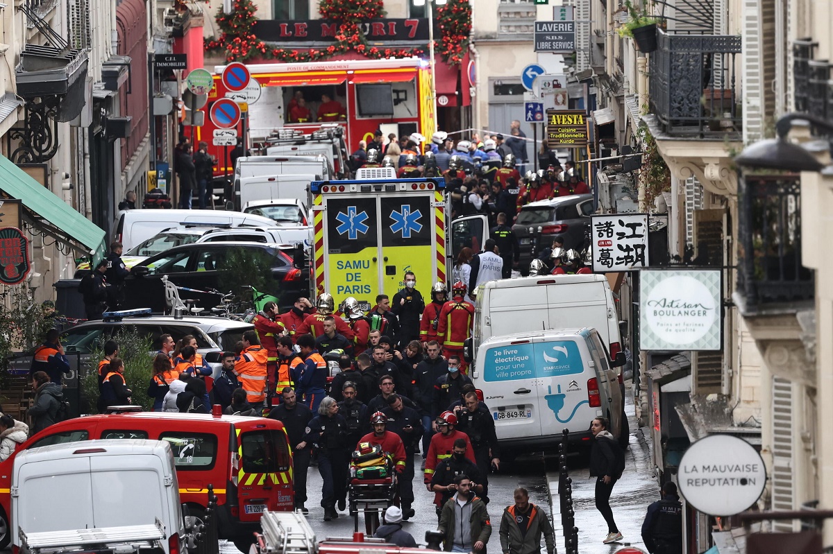 Fusillade à Paris: Le bilan monte à trois morts