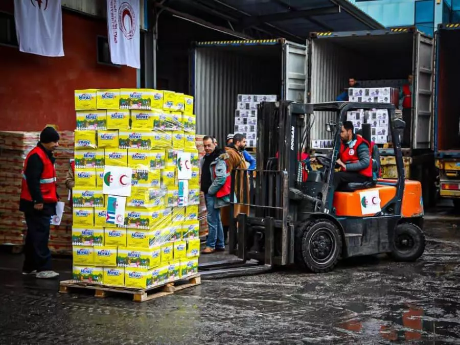 L’Algérie octroie une aide de 180 tonnes de denrées alimentaires à Cuba