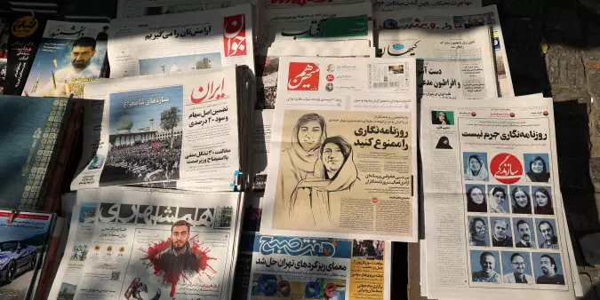 Iran : un journaliste libéré et un autre arrêté