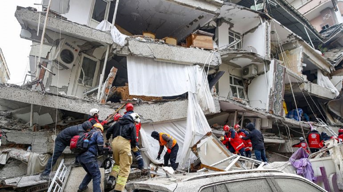 Un autre violent séisme frappe la Turquie