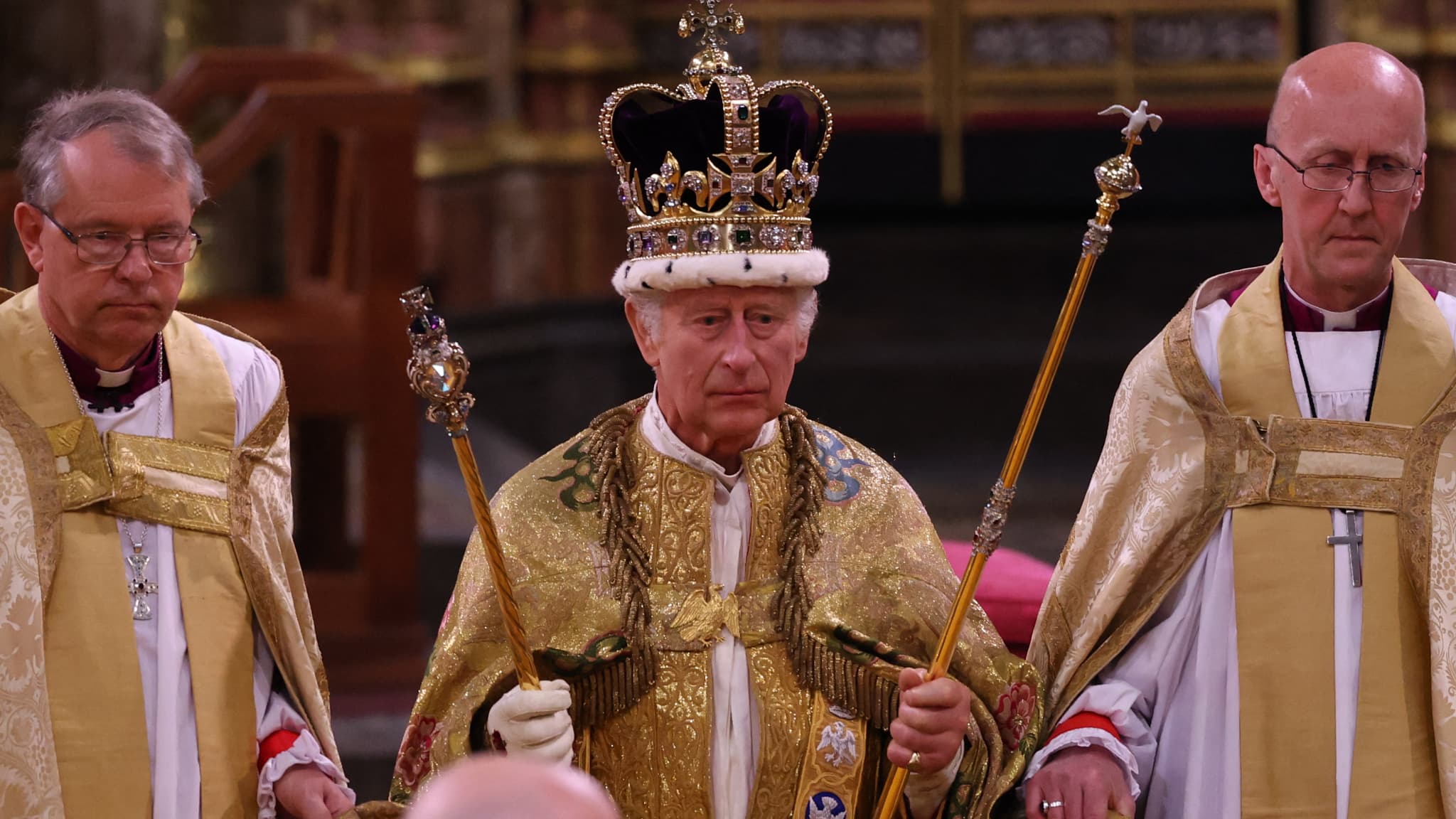 Grande–Bretagne : Charles III officiellement couronné