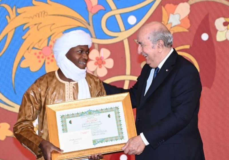 Distinction : Le Président de la République préside la cérémonie de remise du Prix Ali Maâchi pour les jeunes créateurs