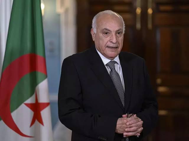 Représentant spécial du Président russe pour le Moyen-Orient et l’Afrique : Attaf reçoit le vice-ministre russe des Affaires étrangères