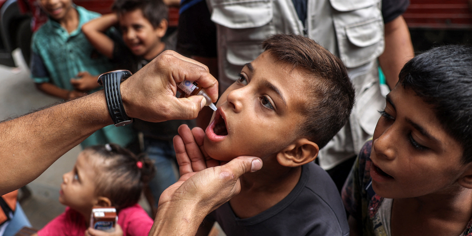 Ghaza: le 1er tour de la campagne de vaccination antipolio s’est terminé avec succès